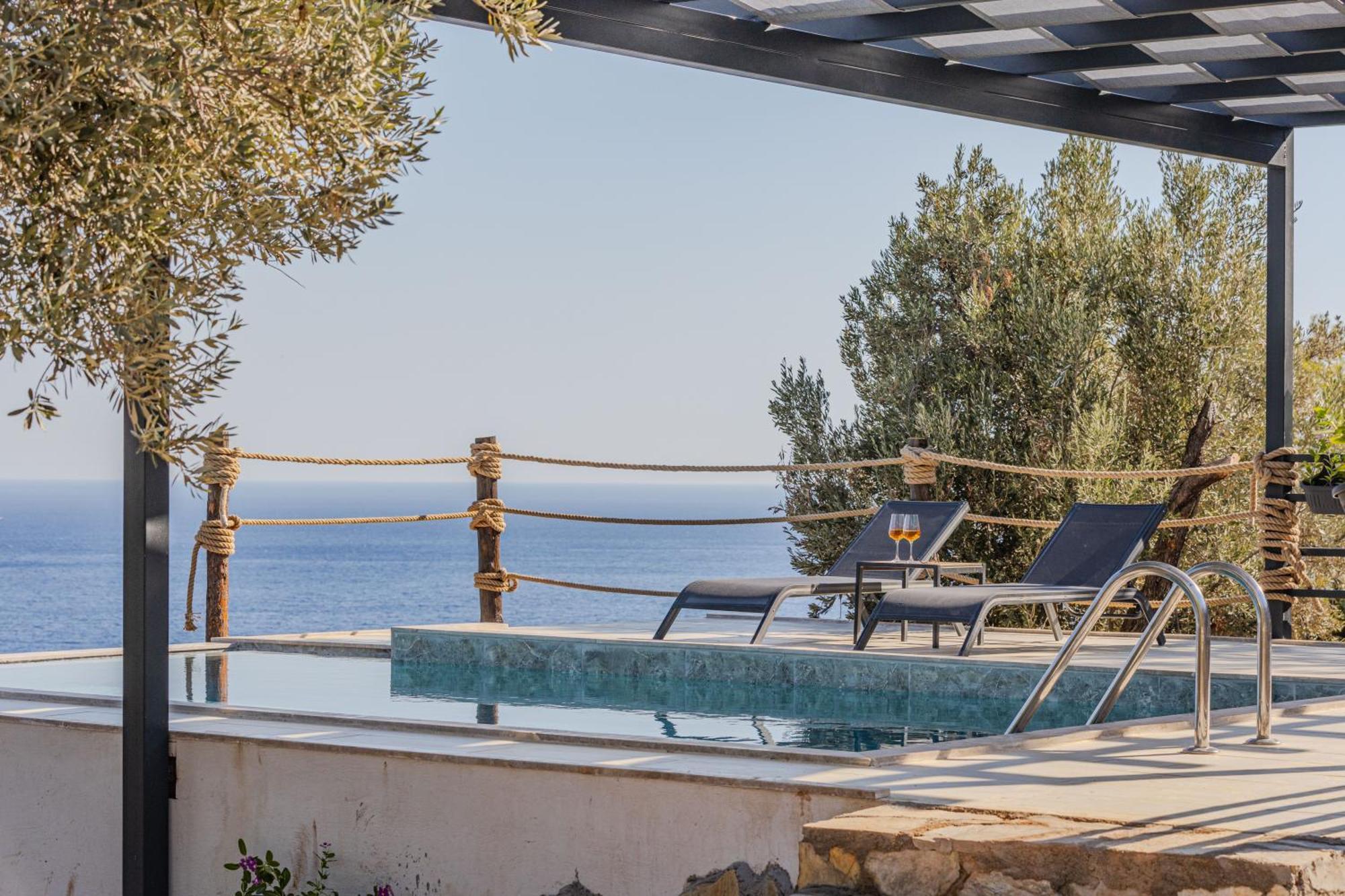 Veranda Villa *