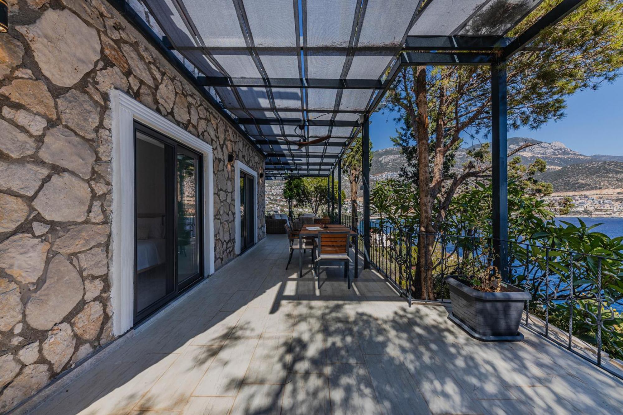 Veranda Villa *